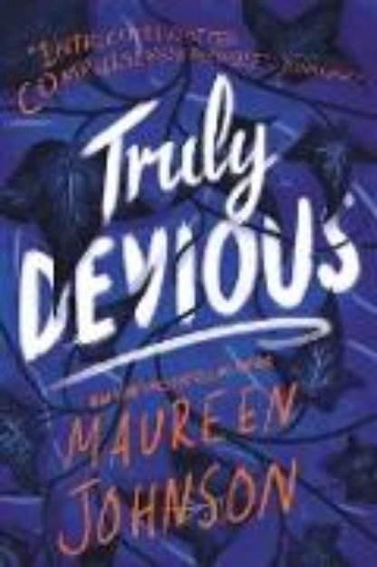 Bild von Truly Devious von Maureen Johnson